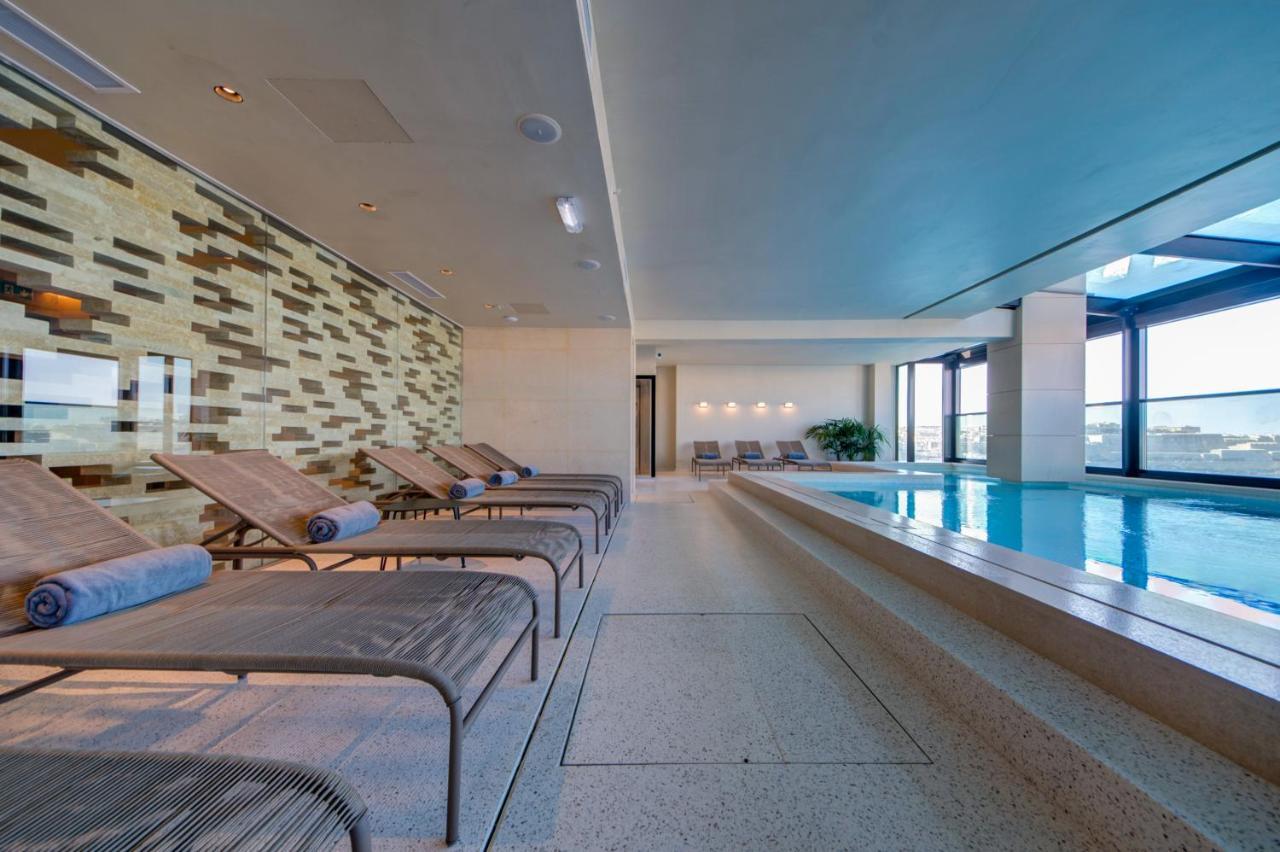Land's End, Boutique 4*